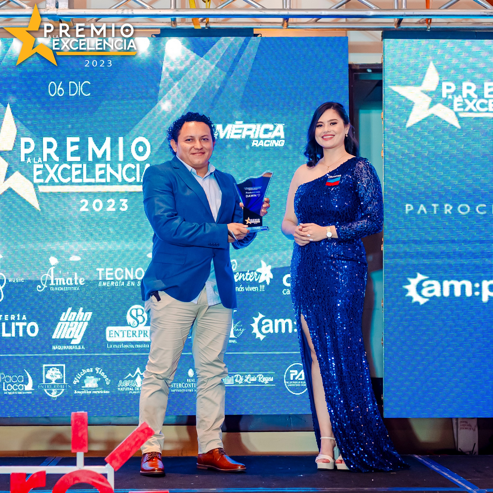 Distinción empresarial entregada en la gala